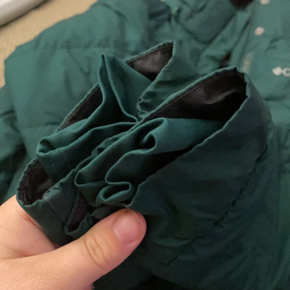 Size XS COLUMBIA COAT - Picture 6 of 11